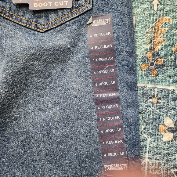 STEVE & BARRY'S • NWT Jeans, Size 4 Regular, Bootcut - Picture 6 of 9